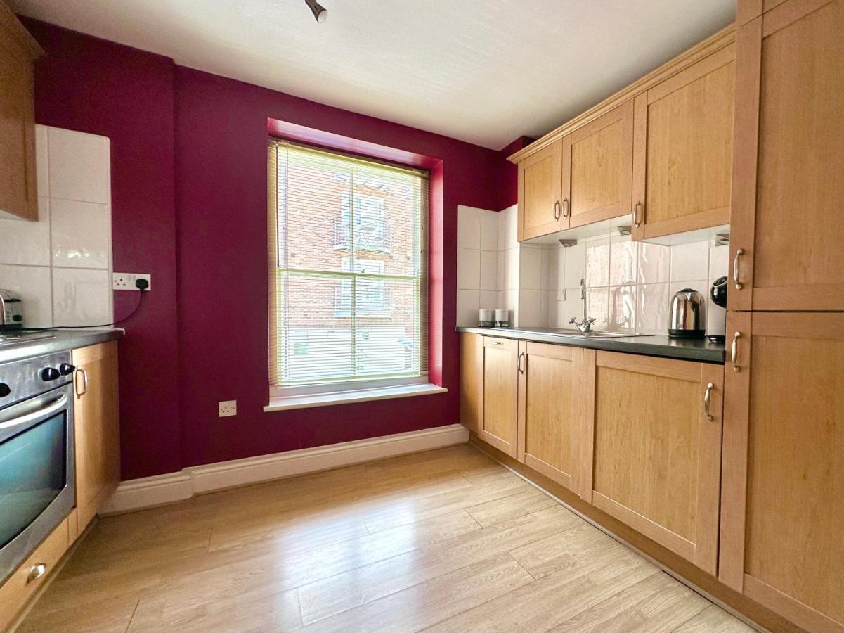 Riverside Apartment At Woodsmill Quay York Extérieur photo