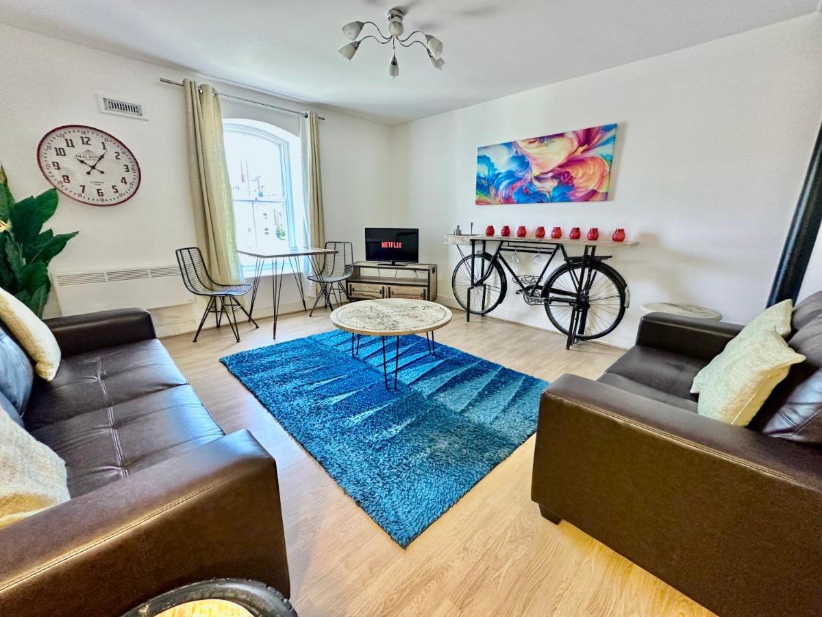 Riverside Apartment At Woodsmill Quay York Extérieur photo