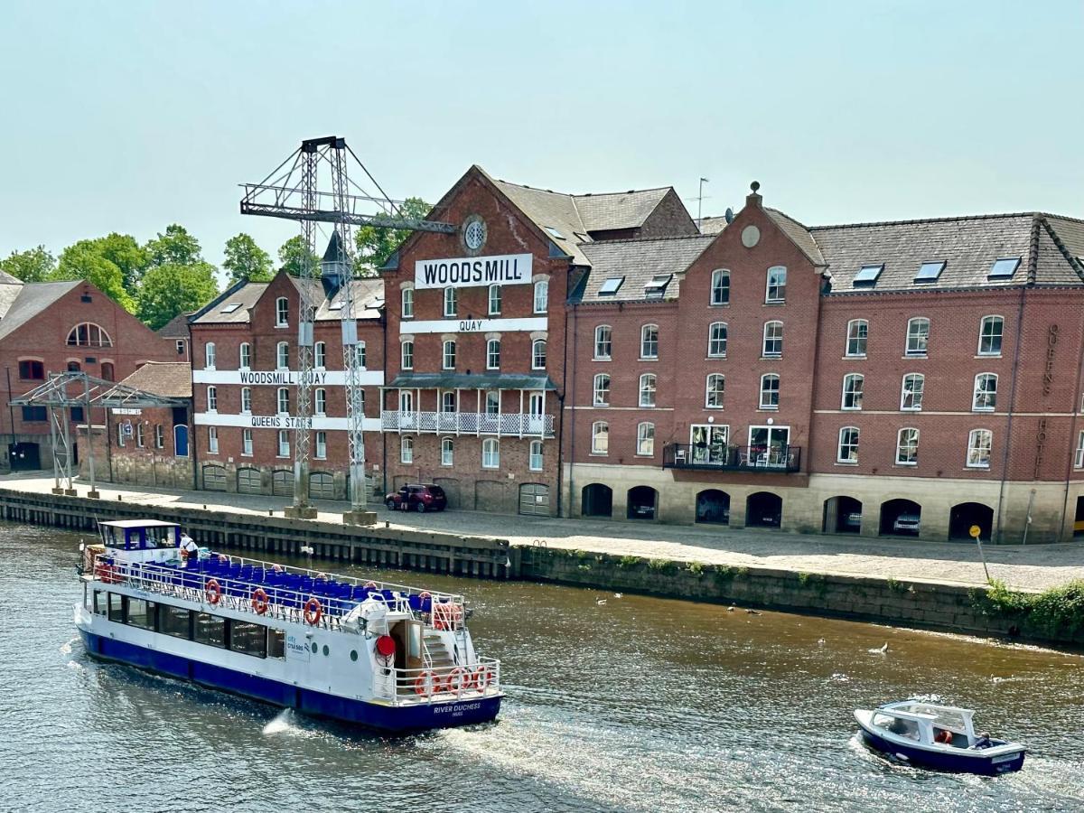 Riverside Apartment At Woodsmill Quay York Extérieur photo