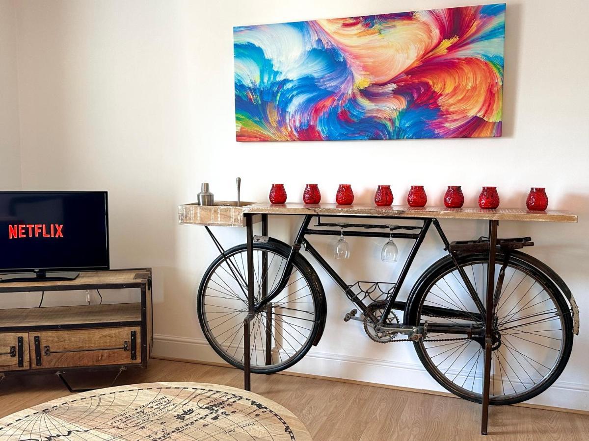 Riverside Apartment At Woodsmill Quay York Extérieur photo