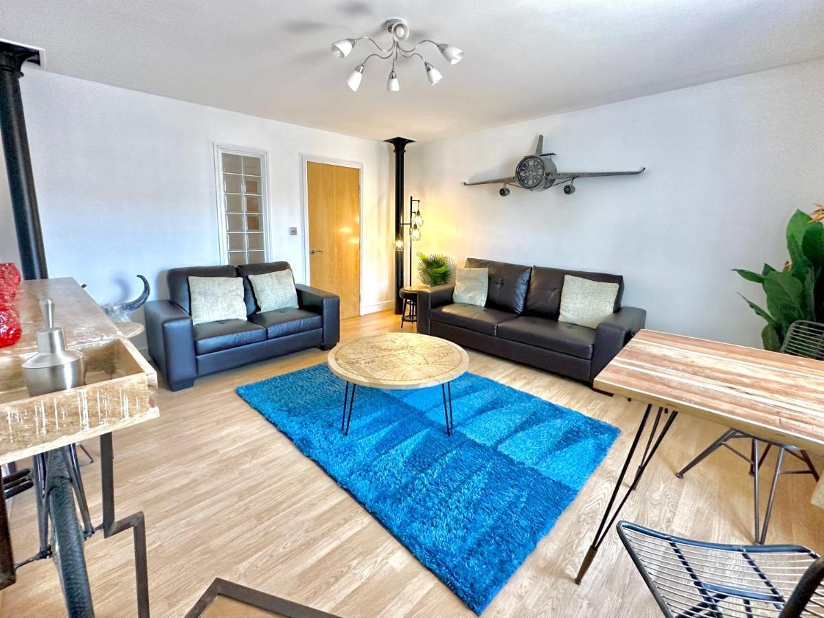 Riverside Apartment At Woodsmill Quay York Extérieur photo